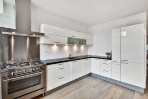 muebles-cocina-madrid-interior-cocina-moderna-colores-blancos