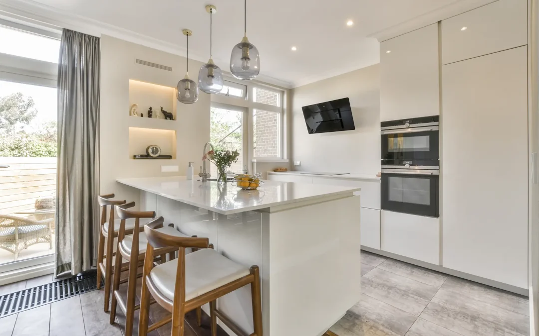 ¿Cuánto cuesta amueblar una cocina a medida?